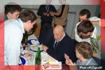 Una tavolata durante il gioco "Conosci il rally".
