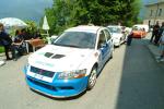 Dino Lauro e Claudio Vischioni pronti per un giro di prova con la Mitsubishi Evo VII.